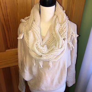 Knitted Sweater BCBG MAXAZRIA
